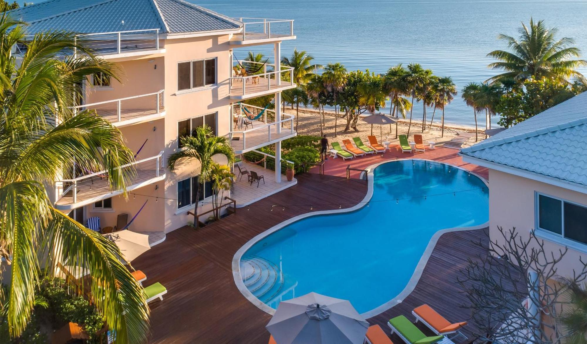 Laru Beya Resort Placencia ภายนอก รูปภาพ