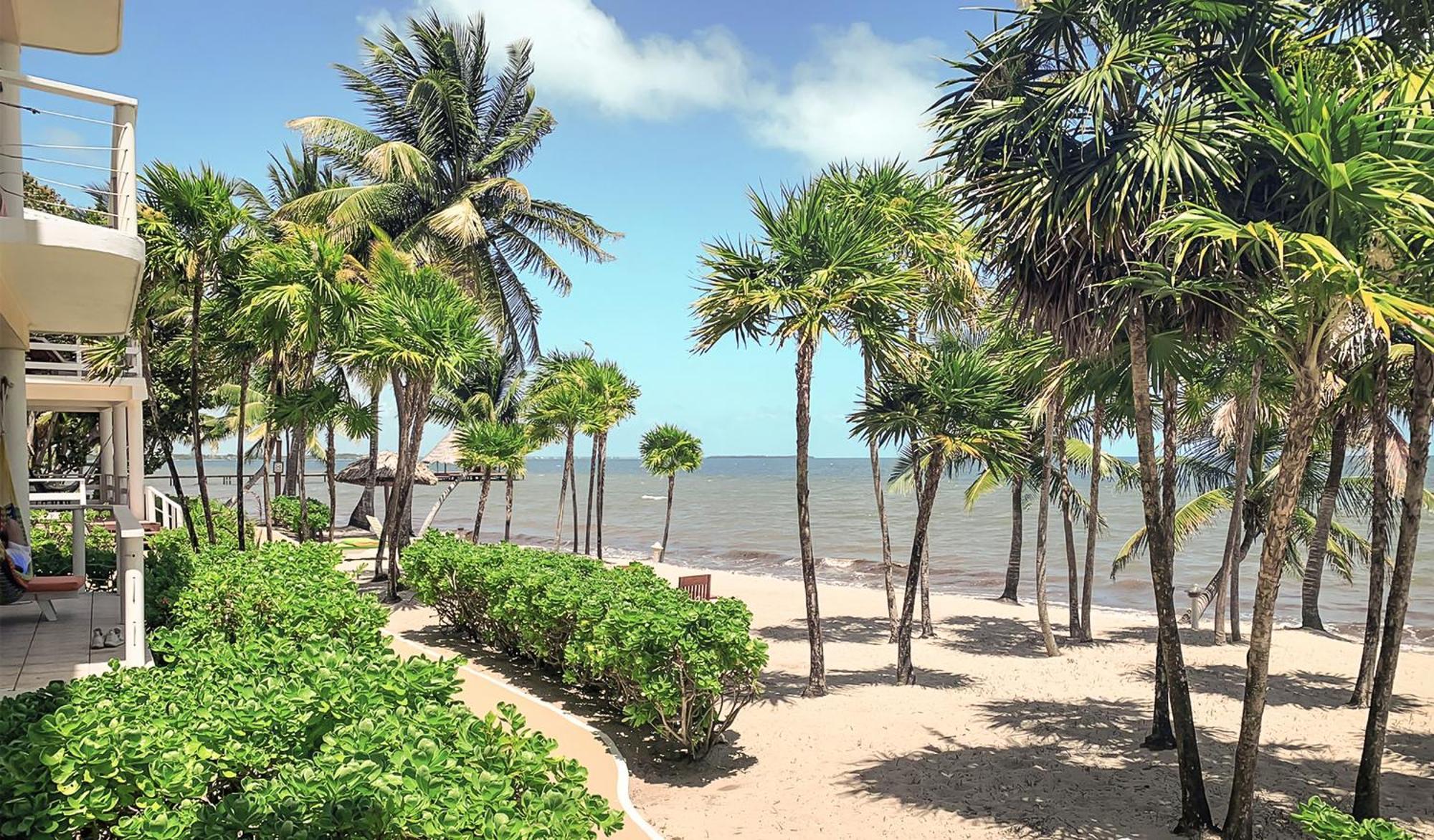 Laru Beya Resort Placencia ภายนอก รูปภาพ