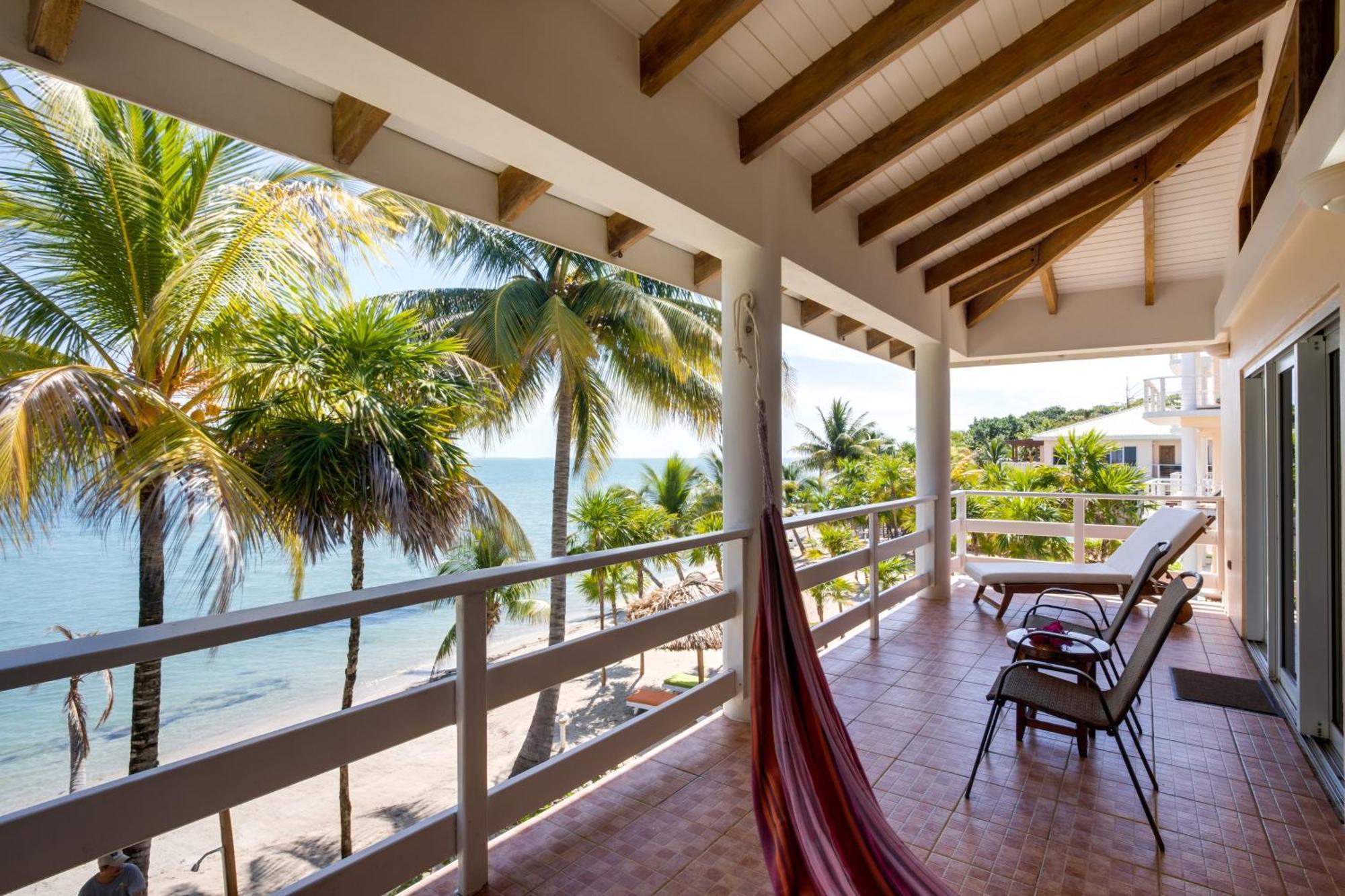 Laru Beya Resort Placencia ภายนอก รูปภาพ