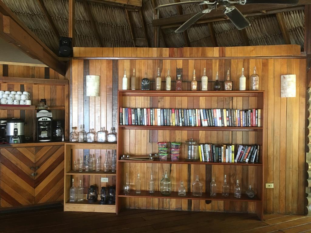 Laru Beya Resort Placencia ภายนอก รูปภาพ